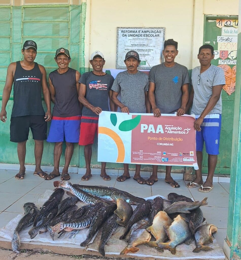 Pantanal: pescadores da Ilha Ínsua entregam pescados para famílias indígenas Guató