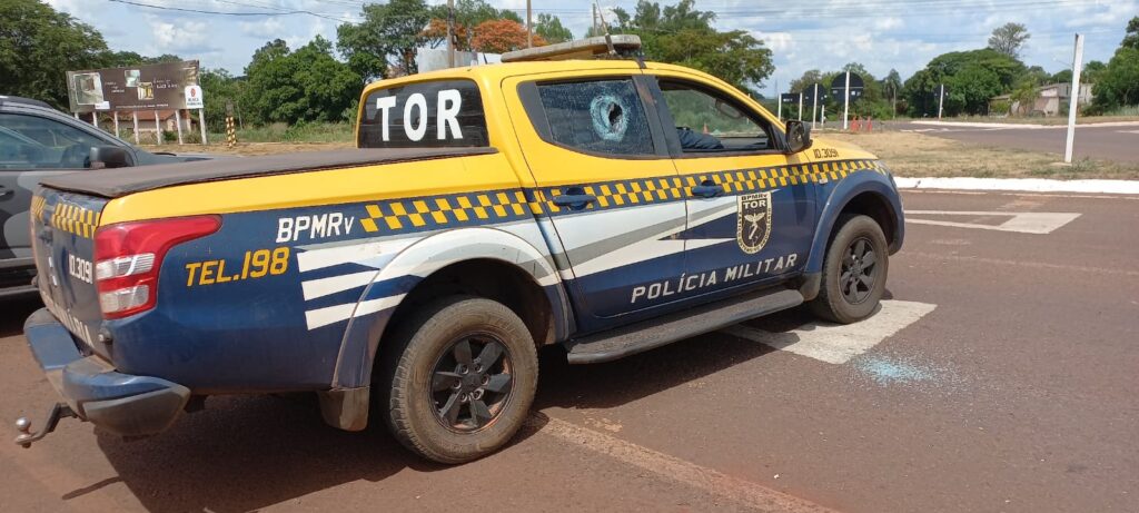 Após confronto entre a Tropa de Choque e indígenas, 5 PMs ficam feridos, segundo a polícia