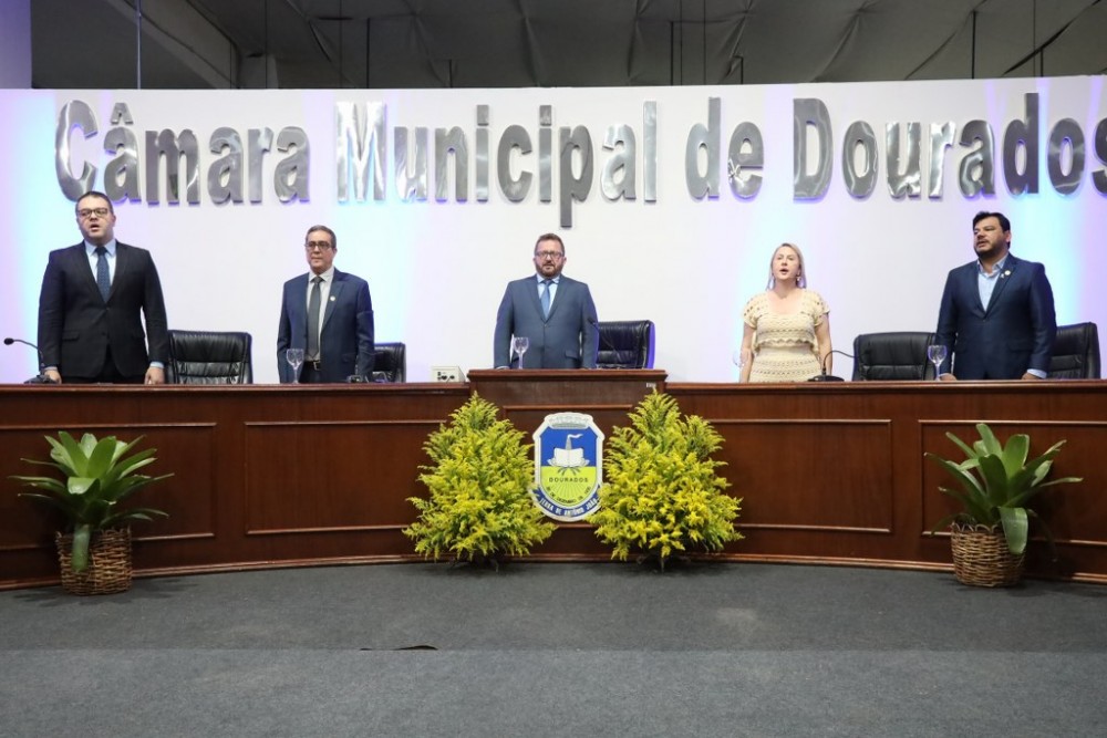 Livro ‘Minha história em Dourados’ recebe Menção Honrosa da Câmara